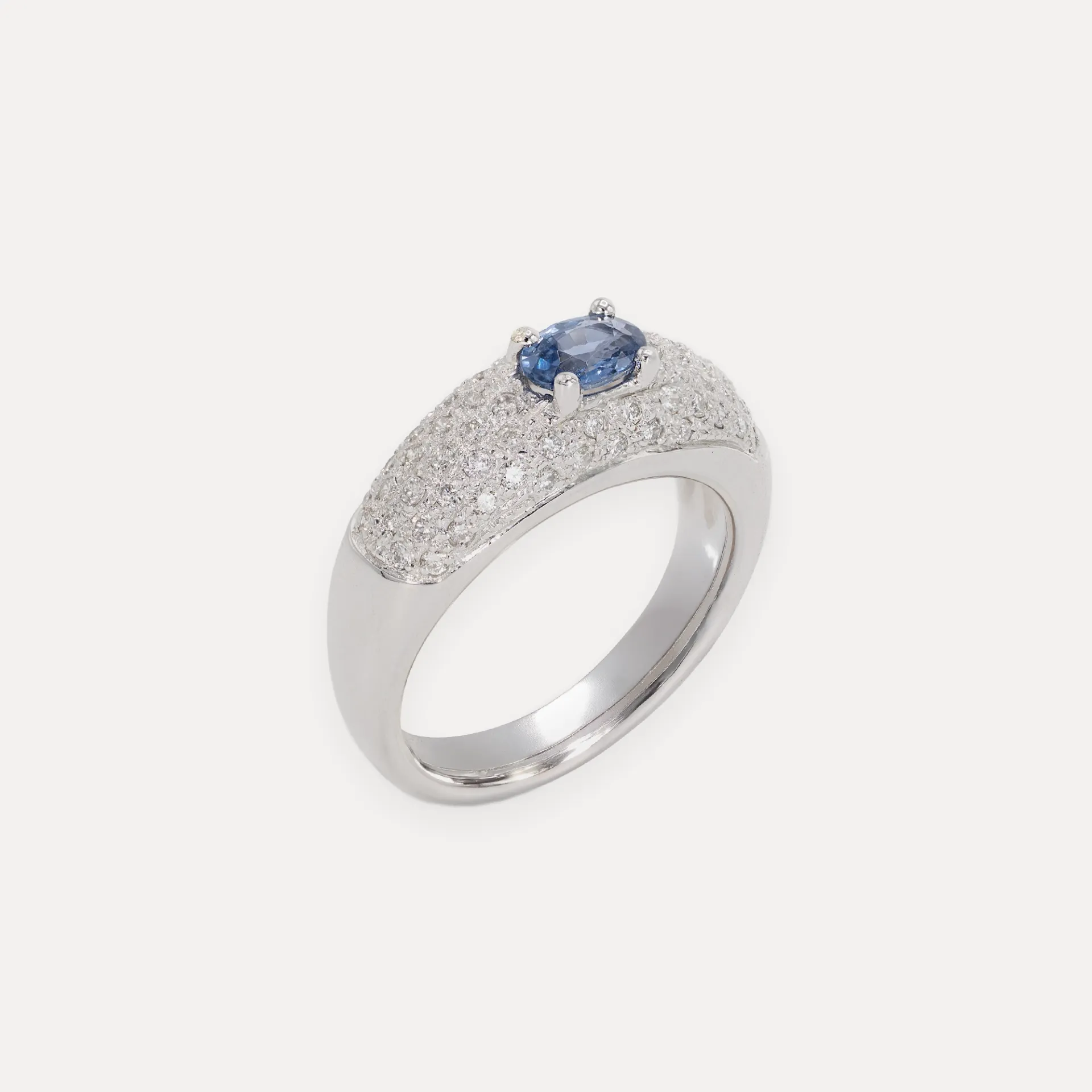 Bague  or blanc 18Kt 6,5g saphir 0,55Ct diamant 0,6Ct