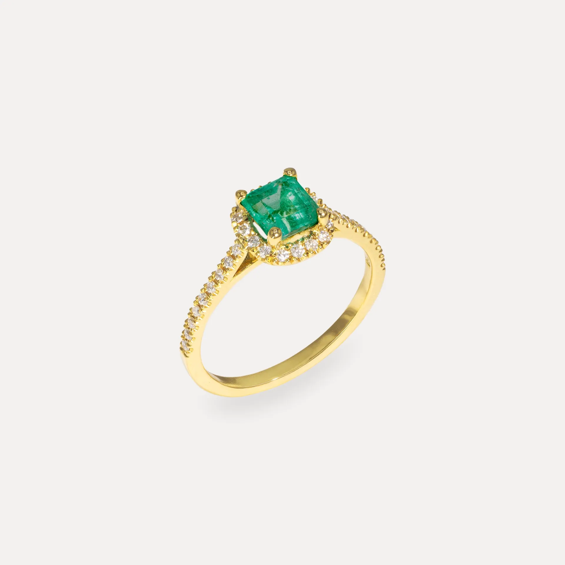 [8645] Bague  or blanc 18Kt. 2,7g  émeraude  0,76ct. diamant 0,24ct.