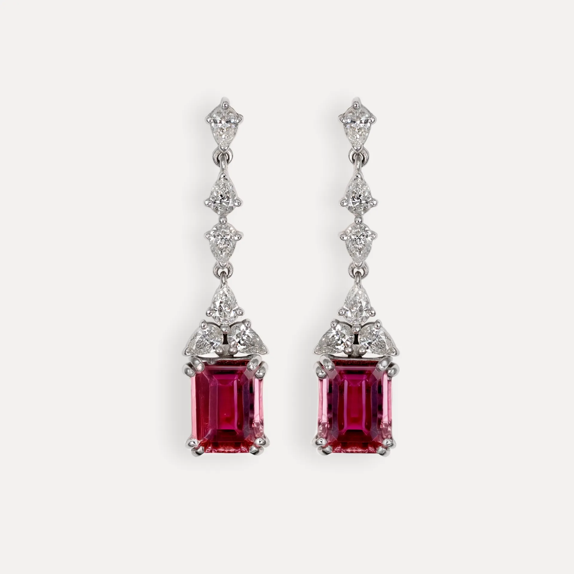 Boucle d'oreille Tourmaline 5.8cts - Diamants taille poire : 1,15ct - Or 6,9gr